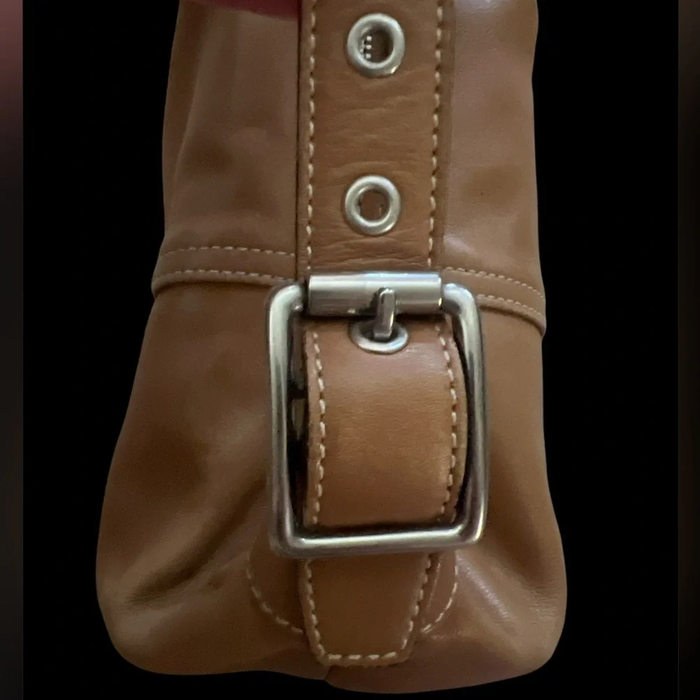 Vintage Coach Baguette Small Bag Camel